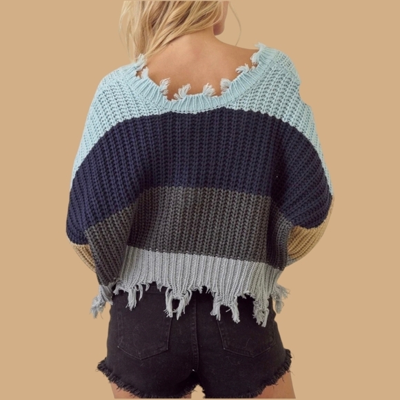 On The Road Distressed Blue Color Block Sweater w Fringe NWT Size M/L - Picture 2 of 15